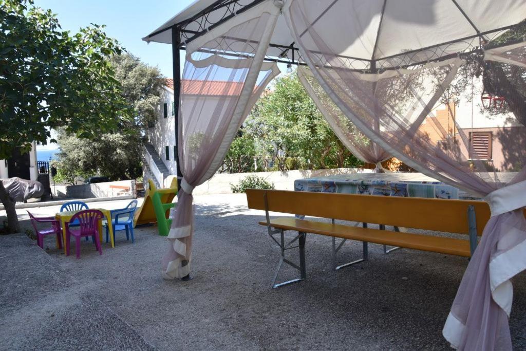 Apartmani Meri Ražanj Exterior foto